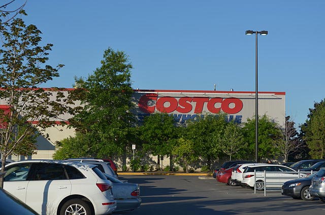 Один из супермаркетов Costco Wholesale